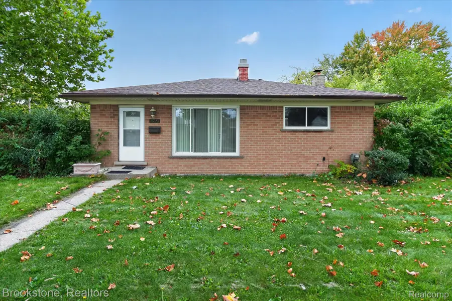 11723 Stamford AVE, Warren, MI 48089 - #3