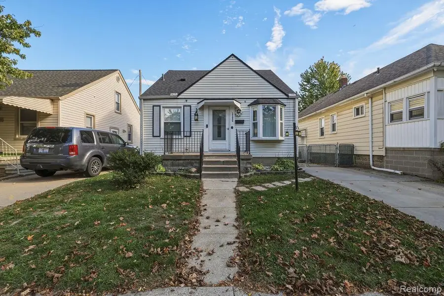 17640 Henry ST, Melvindale, MI 48122 - #2