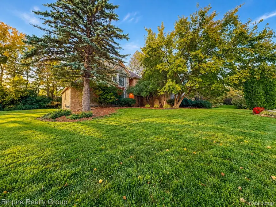 13716 Westbrook RD, Plymouth, MI 48170 - #3
