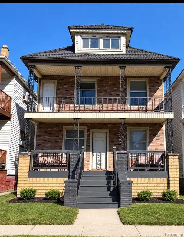 9500 Charest ST, Hamtramck, MI 48212 - #1