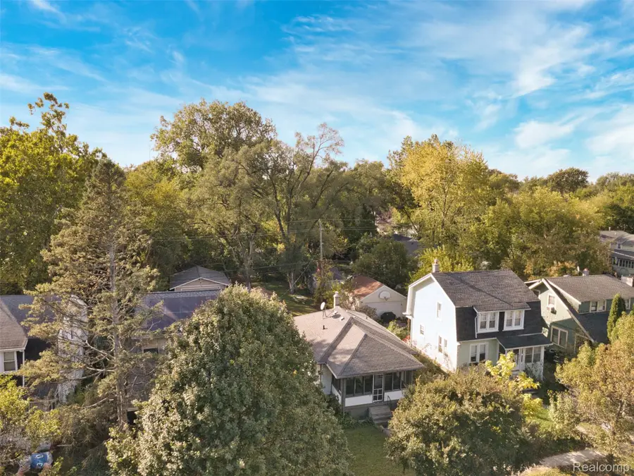 621 Saint Louis ST, Ferndale, MI 48220 - #3