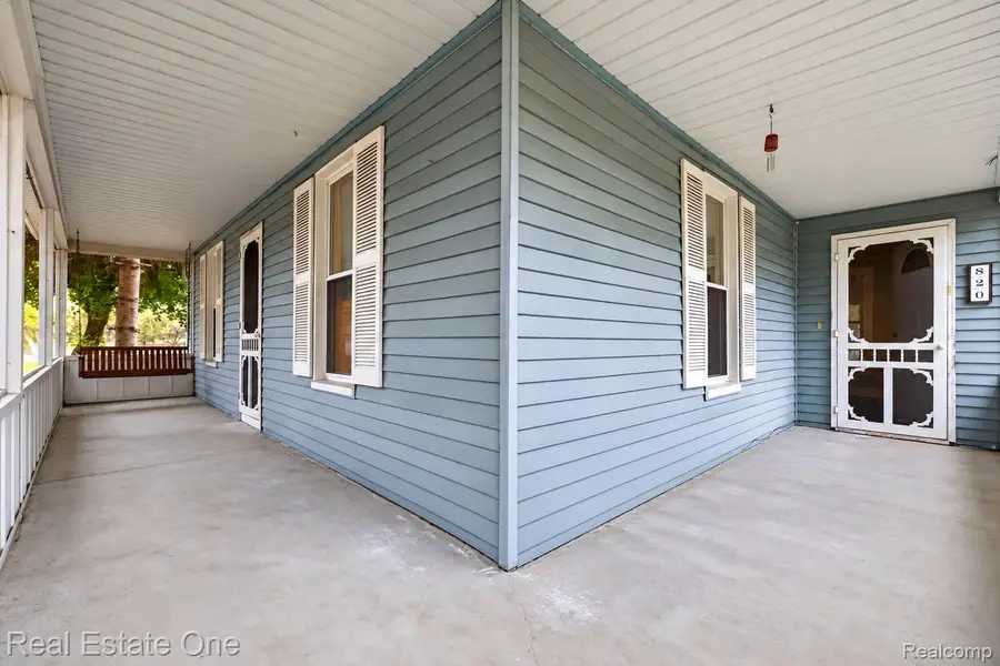 820 N Court ST, Lapeer, MI 48446 - #2