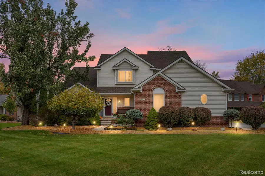 13552 Windmoor DR, South Lyon, MI 48178 - #2