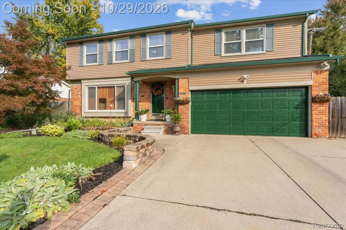 19480 Hickory Leaf ST, Southfield, MI 48076 - #1