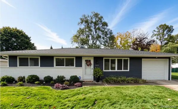 6653 Manson DR, Waterford, MI 48329