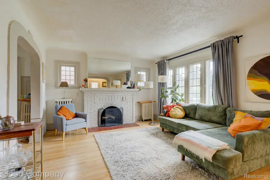 18411 Santa Rosa DR, Detroit, MI 48221 - #2