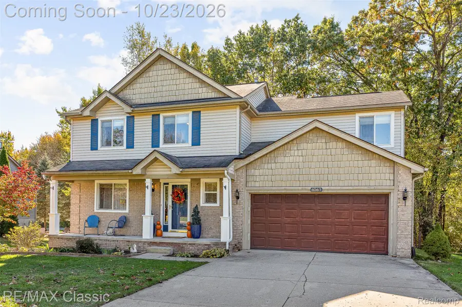 6563 Wedgewood CT, Waterford, MI 48327 - #2