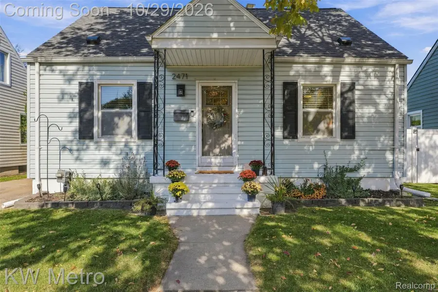2471 Brickley ST, Ferndale, MI 48220 - #3