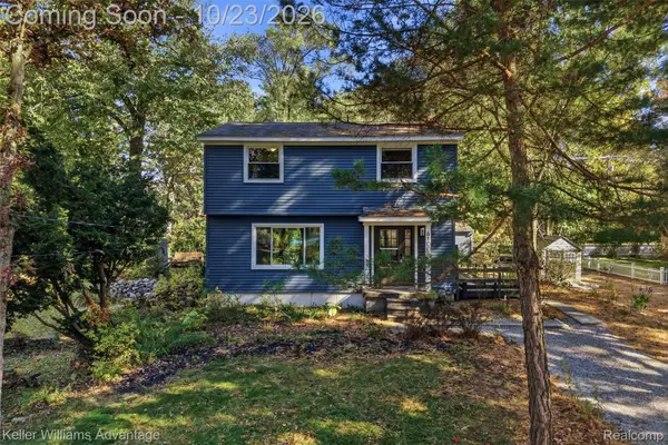 4100 Long Leaf, CommerceTwp, MI 48382