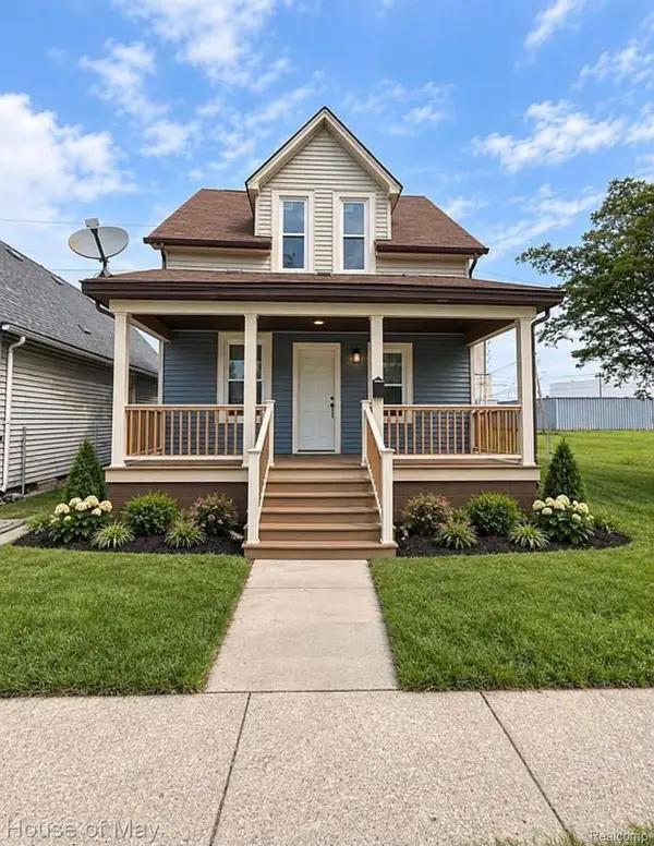 57 E Anchor ST, RiverRouge, MI 48218