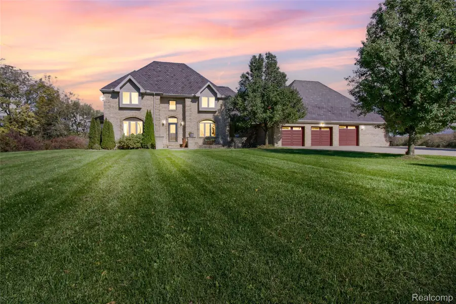 4305 Pointe Aux Peaux, Newport, MI 48166 - #2