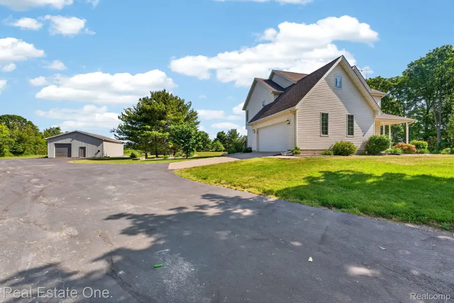 2863 Ready RD, Carleton, MI 48117 - #2
