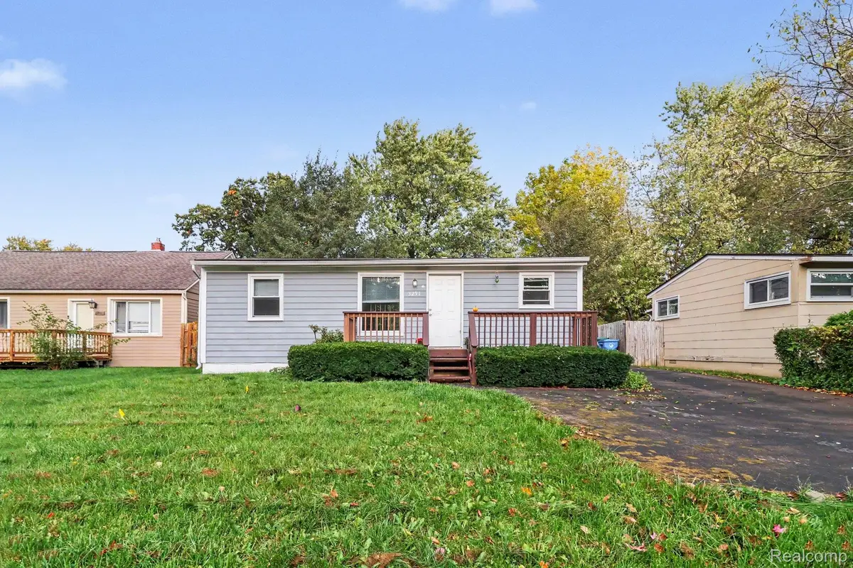 3291 Melmoor ST, Commerce Township, MI 48382 - #1