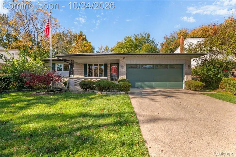 1733 Ranier BLVD, Canton, MI 48187 - #2
