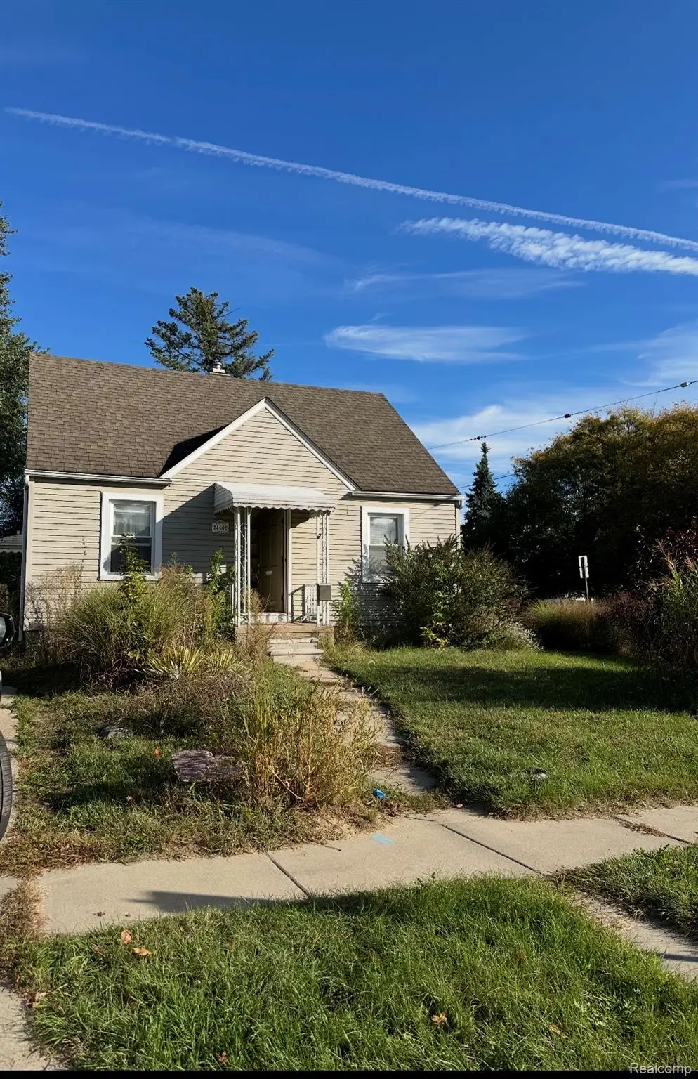 34502 Chestnut ST, Wayne, MI 48184 - #1