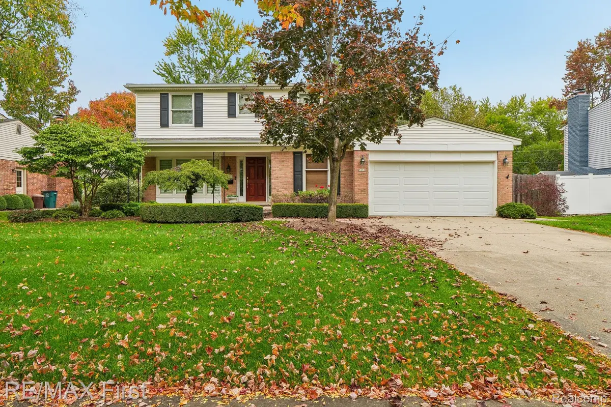 3232 Essex DR, Troy, MI 48084 - #1