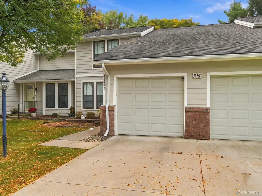 22647 Cranbrooke DR 104, Novi, MI 48375 - #2