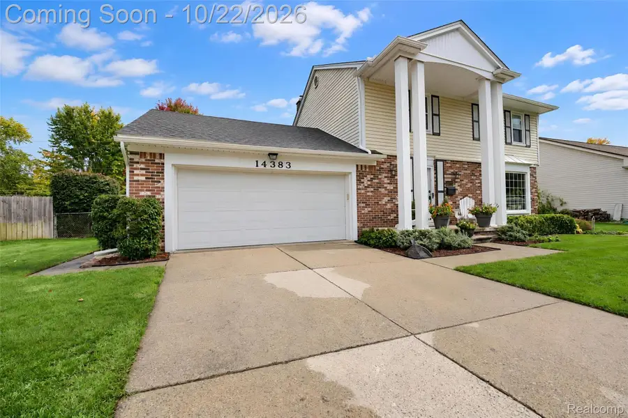 14383 Ellen DR, Livonia, MI 48154 - #3