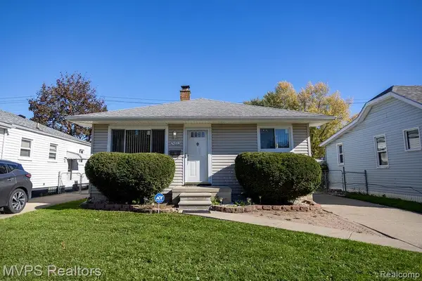24882 Lambrecht AVE, Eastpointe, MI 48021