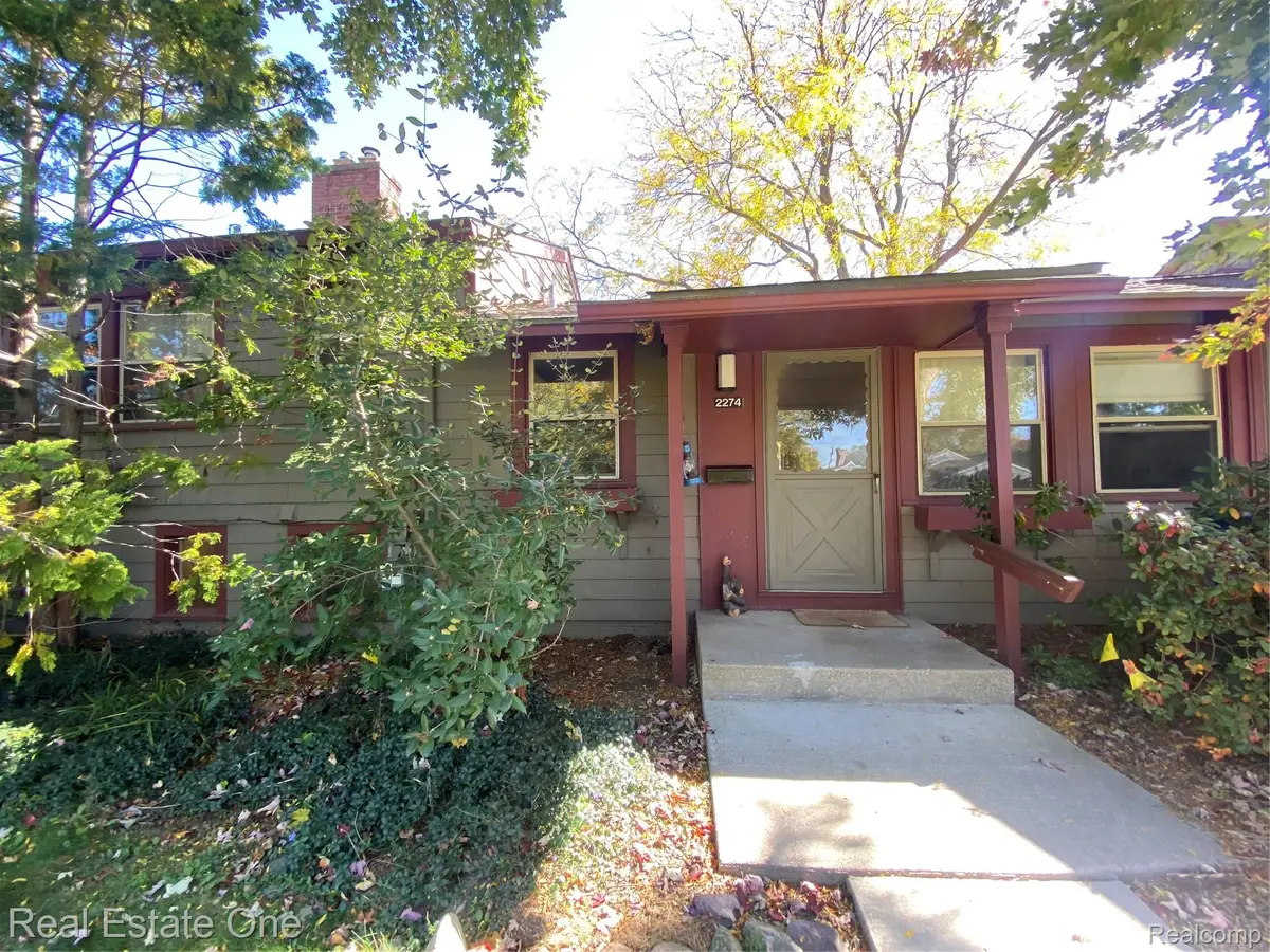 2274 Parkwood AVE, Ann Arbor, MI 48104 - #1