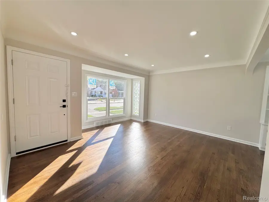 10003 Appleton, Redford, MI 48239 - #3