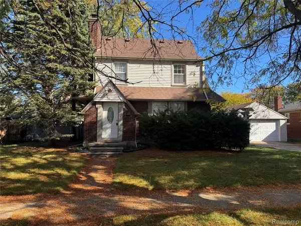 2373 22nd ST, Wyandotte, MI 48192