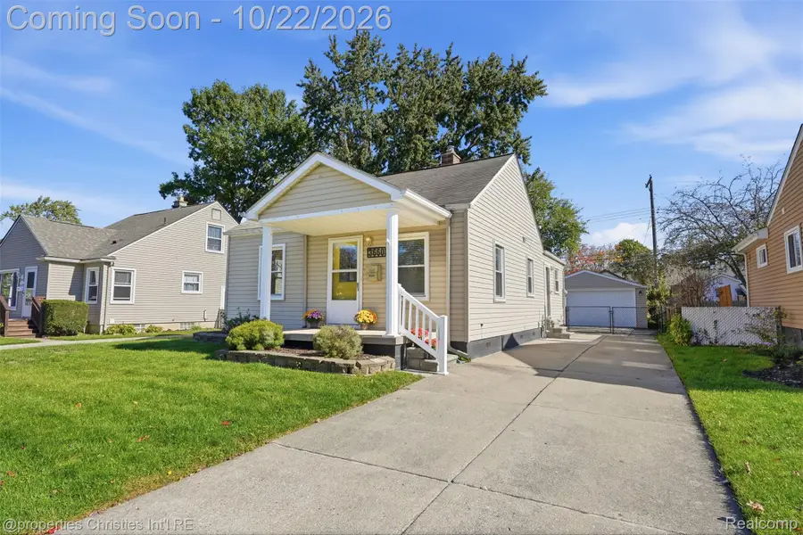3660 CUMMINGS AVE, Berkley, MI 48072 - #2