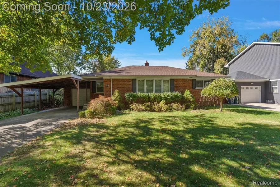 1915 Beech Lane DR, Troy, MI 48083 - #2