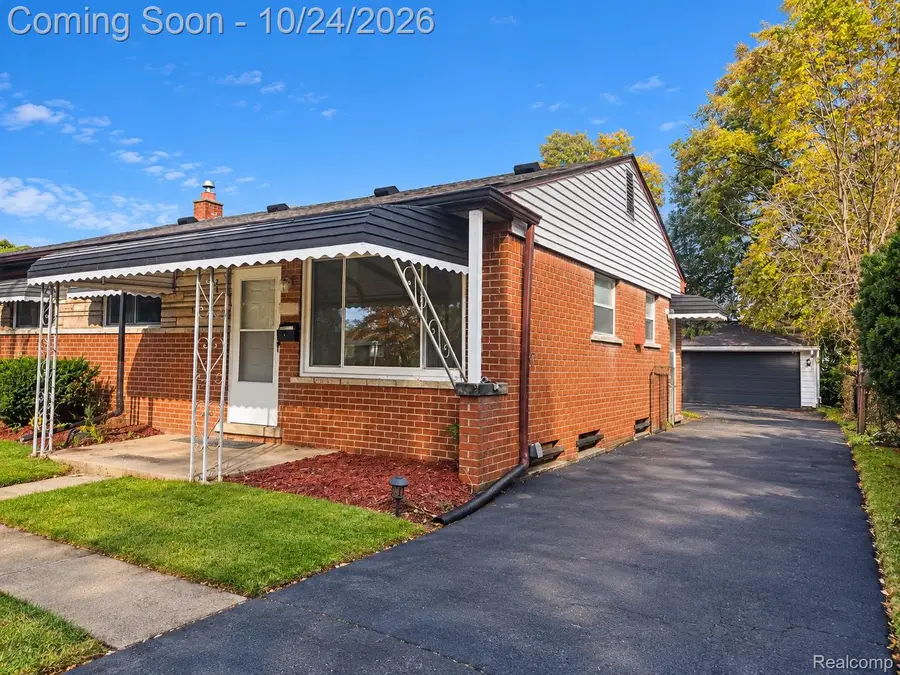 29524 Thomas CIR, Inkster, MI 48141 - #2