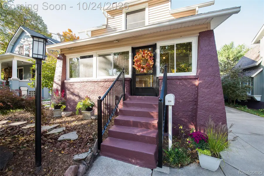 908 Willow ST, Ann Arbor, MI 48103 - #3