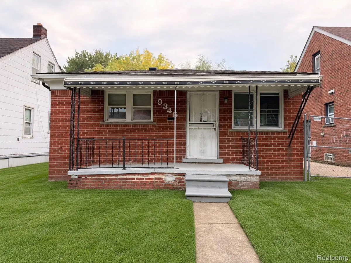 9345 Courville ST, Detroit, MI 48224 - #1
