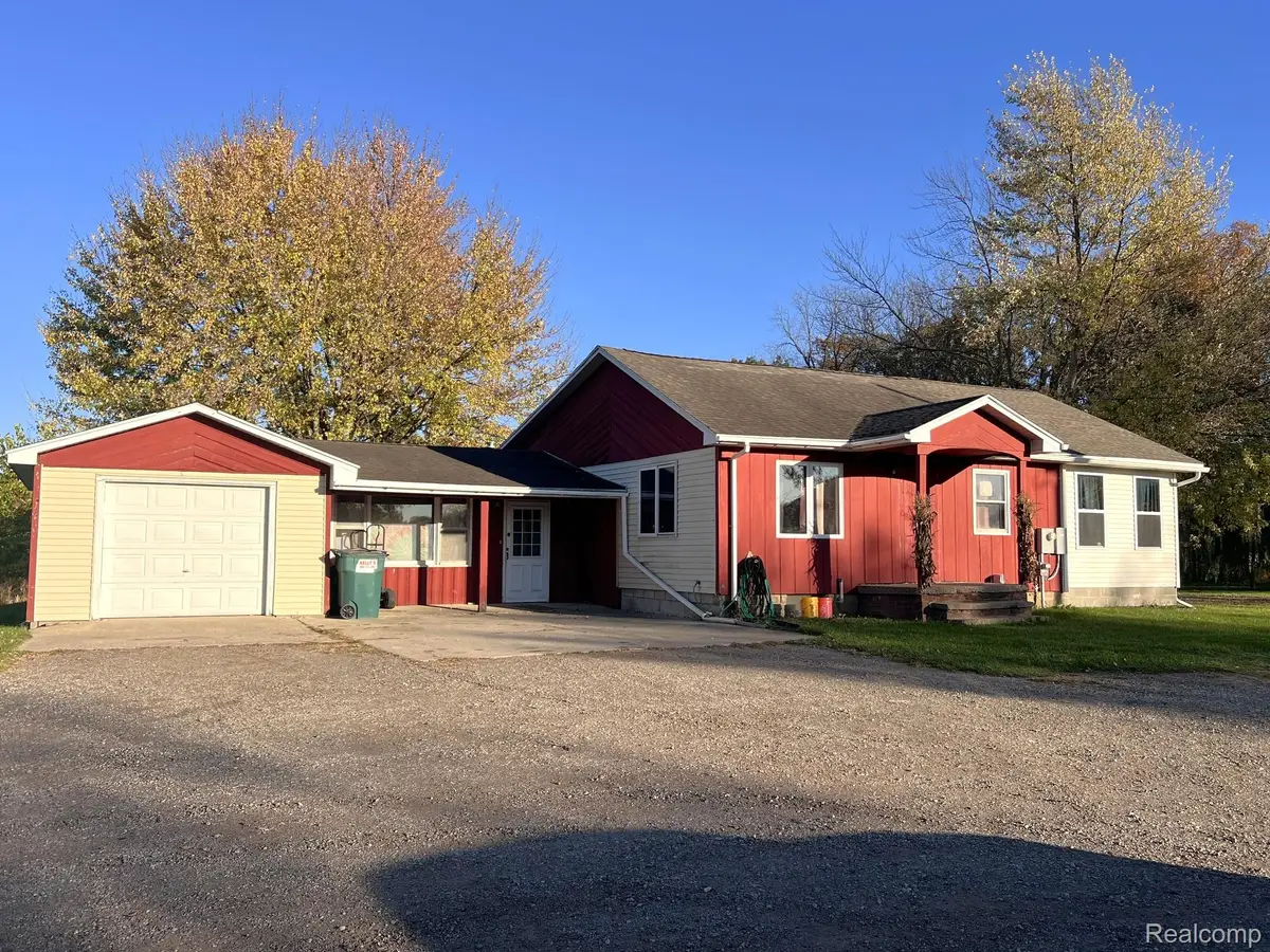 6241 S M-52 HWY, Owosso, MI 48867 - #1