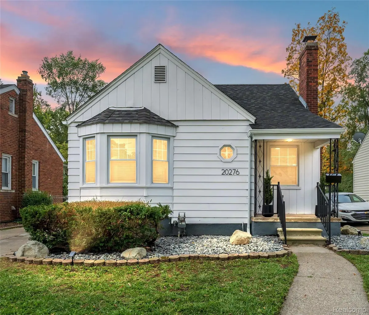 20276 Washtenaw ST, Harper Woods, MI 48225 - #1