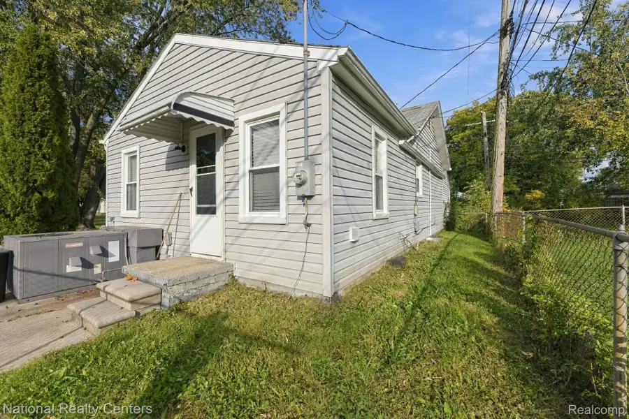 14952 Alberta AVE, Warren, MI 48089 - #3
