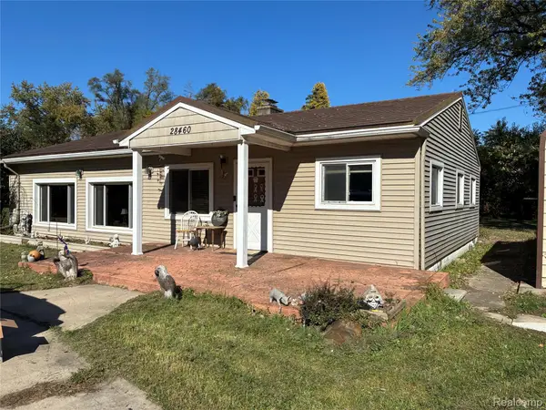 28460 Shiawassee RD, FarmingtonHills, MI 48336