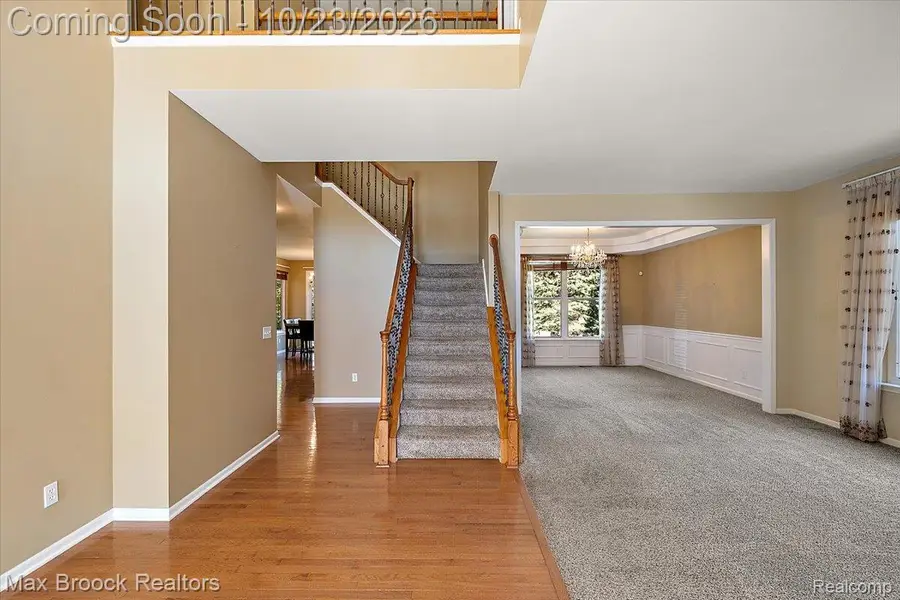 49896 Parkside DR, Northville, MI 48168 - #3