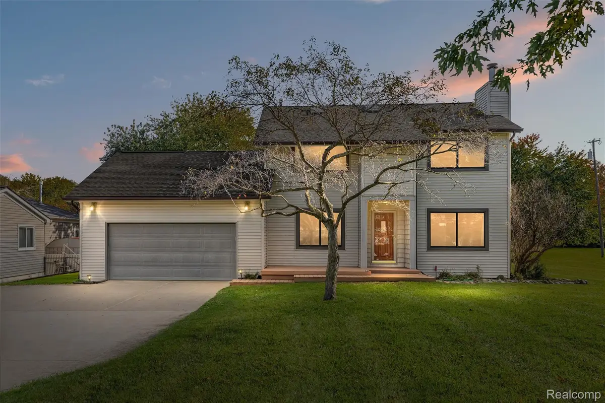 9261 Silverside, Green Oak, MI 48178 - #1