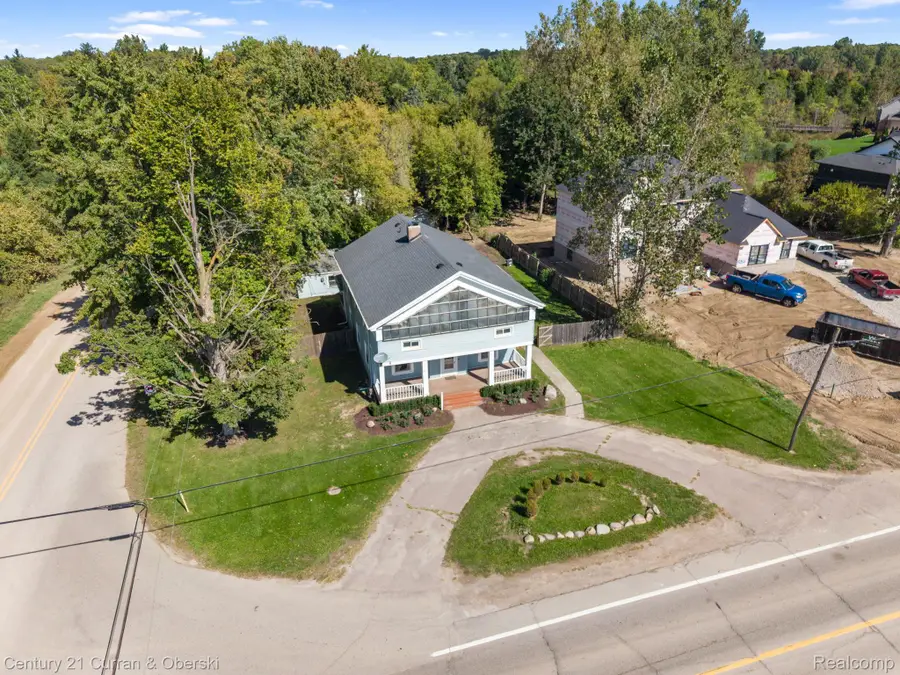 51390 7 Mile RD, Northville, MI 48167 - #3