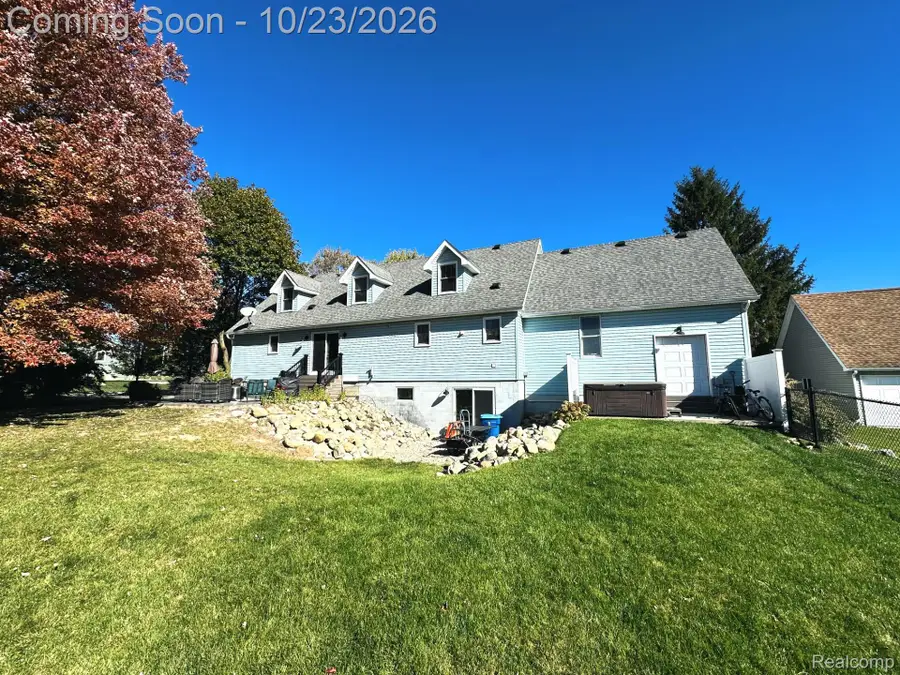 1131 Ripley RD, Linden, MI 48451 - #2