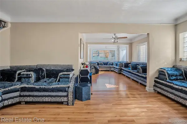17740 Hanna ST, Melvindale, MI 48122
