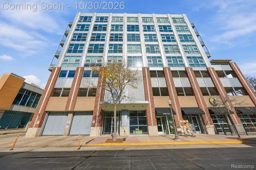 100 W 5th ST  # 712, Royal Oak, MI 48067 - #2