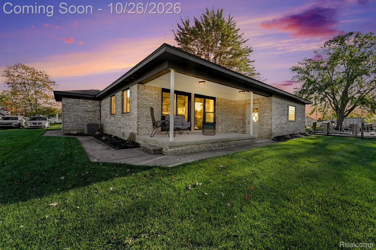 2037 W Park DR, Algonac, MI 48001 - #1