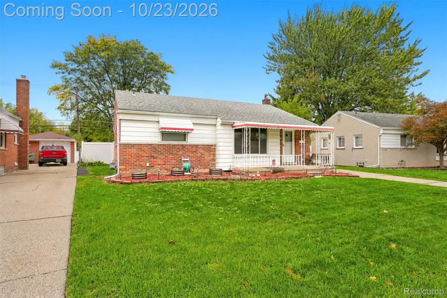 30036 Rush ST, Garden City, MI 48135 - #2