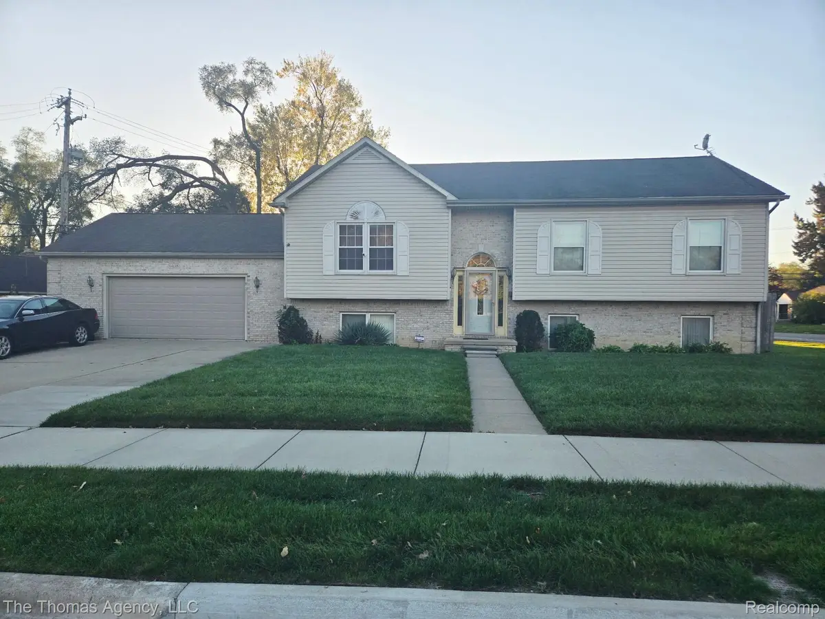 9435 W Parkway ST, Detroit, MI 48239 - #1