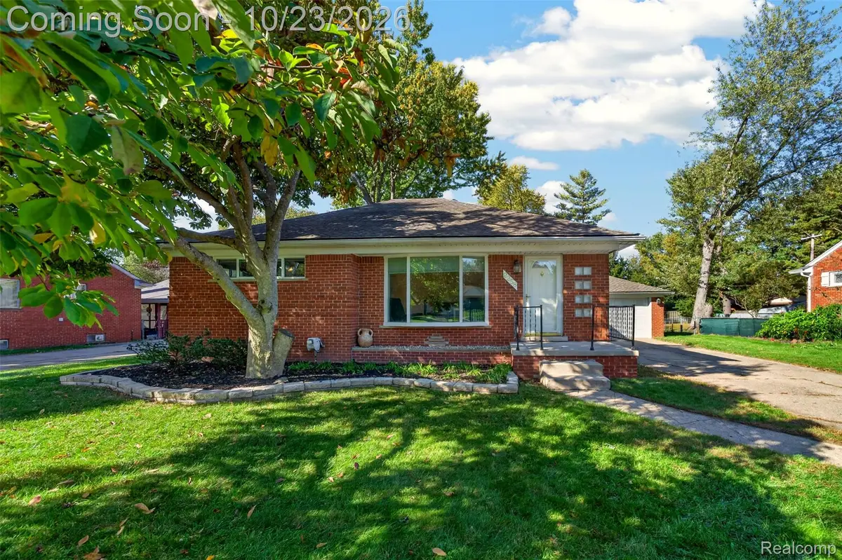 2258 Saint Joseph ST, West Bloomfield, MI 48324 - #1