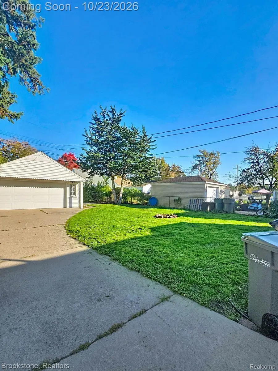 3045 Academy ST, Dearborn, MI 48124 - #3