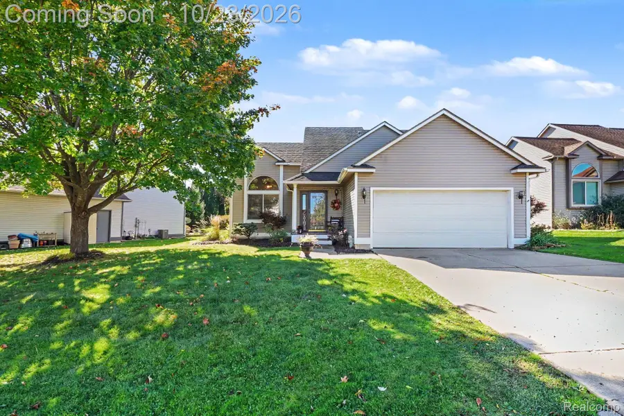 1305 Pin Oak BLF, Howell, MI 48843 - #2