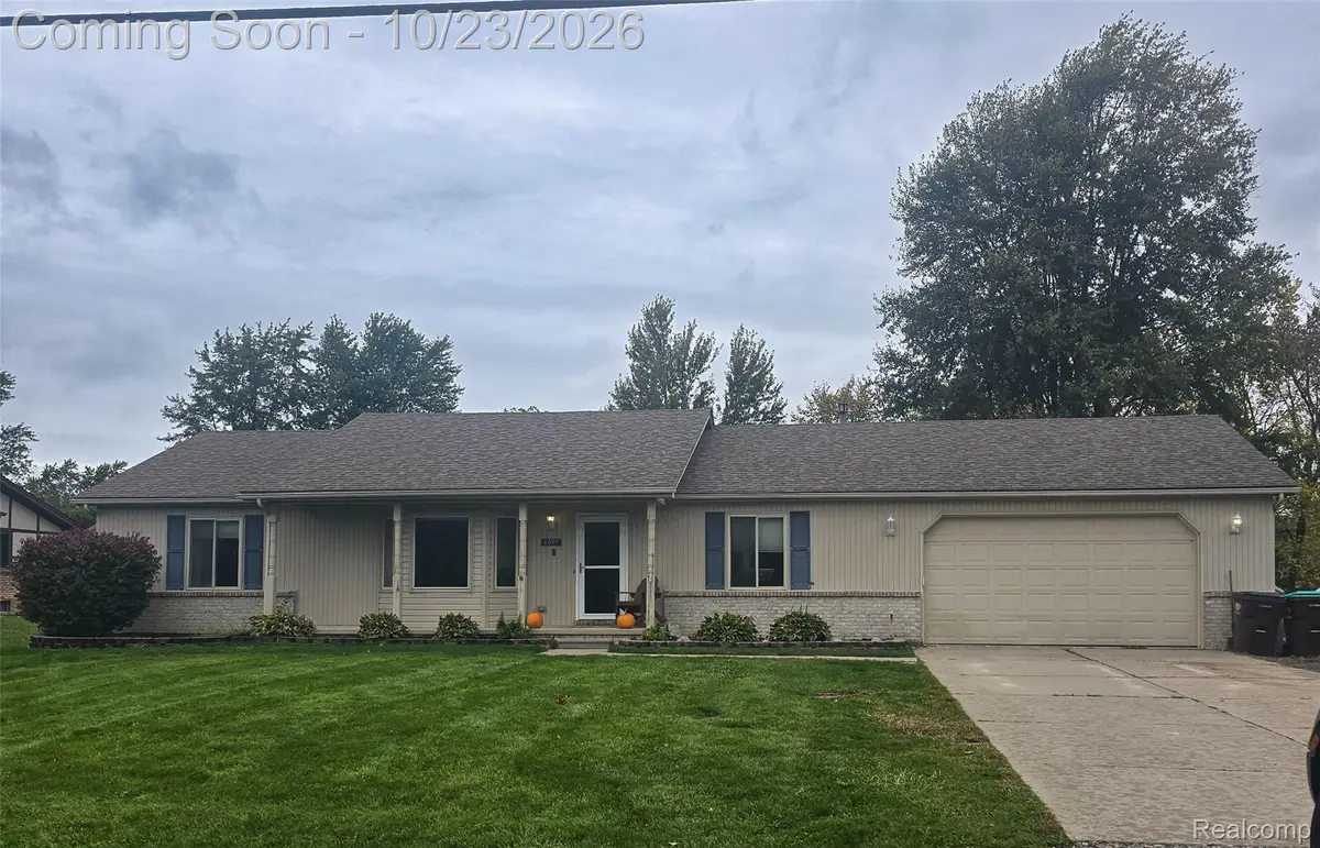 6095 Carleton Rockwood RD, South Rockwood, MI 48179 - #1