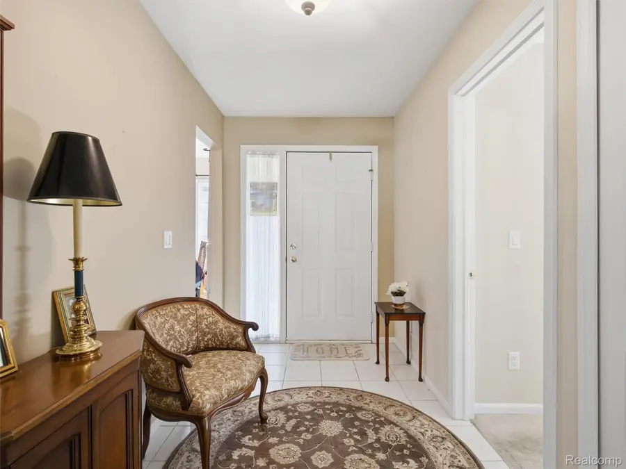 16827 Sandstone CIR, Macomb, MI 48042 - #2