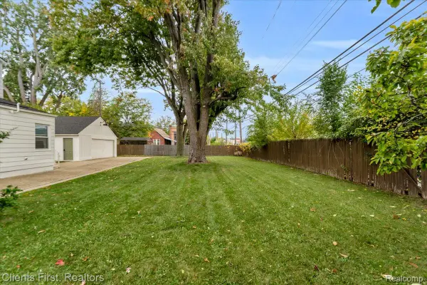 1454 Annabelle ST, Ferndale, MI 48220
